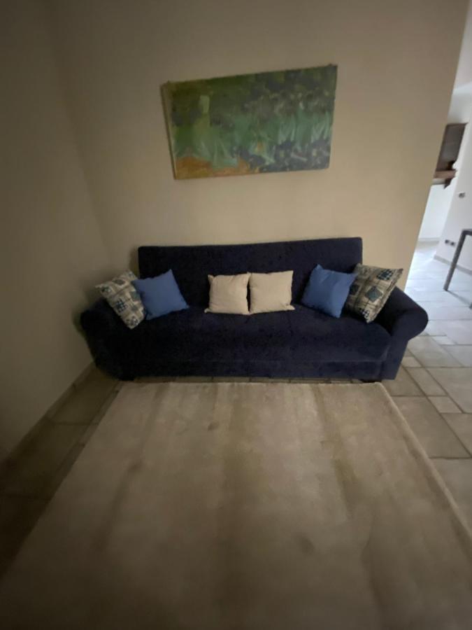 Tito'S Apartment Cuneo Bagian luar foto